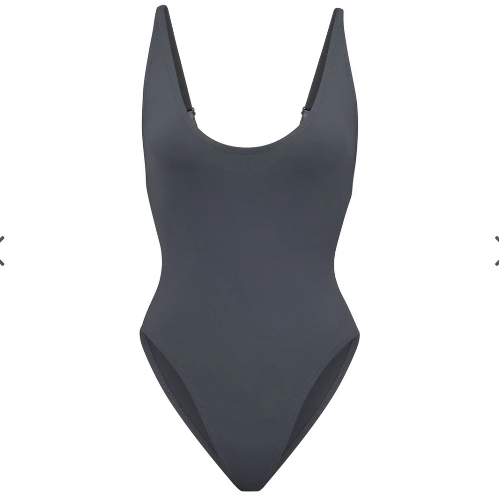 Skims‎ signature swim SCOOP NECK ONE PIECE NWT